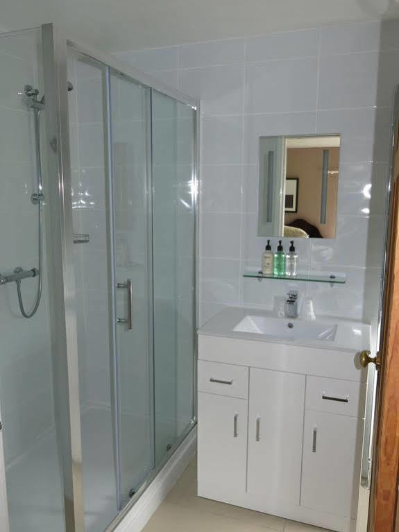 מרידן Broadwell Guest House מראה חיצוני תמונה